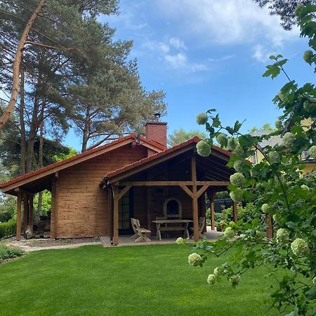 Klimatyczny Domek Z Drewna Nad Morzem Debina  Luaran gambar